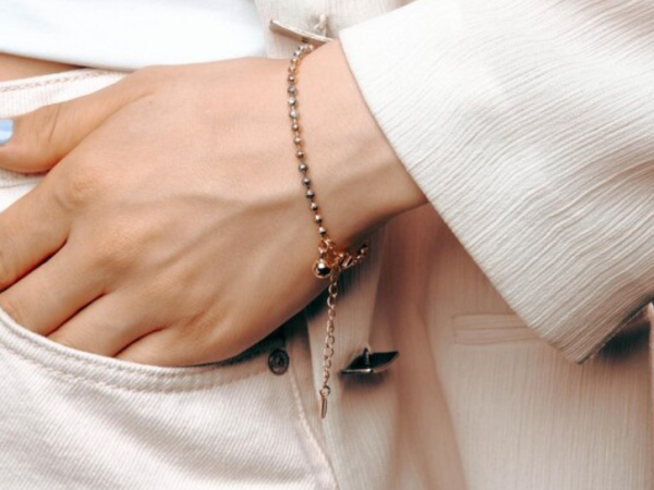 Descubra as Pulseiras que Combinam com Todos os seus Looks